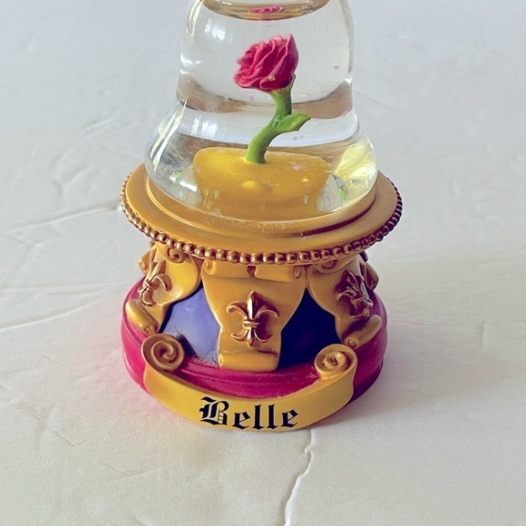 Disney Cute Princess Belle Beauty and The Beast Rose Figure Mini Snow Gl… - Picture 2 of 7